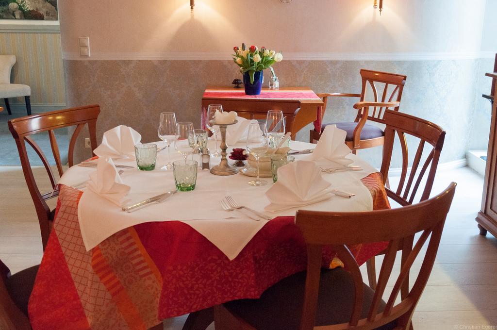 Garni Hotel Drei Lilien Wiesbaden Exterior photo